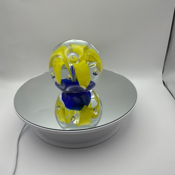 Vintage Round Art Glass Ball Paperweight Cobalt/Yellow Flower 3.5” tall - Picture 5 of 5